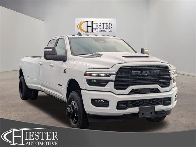 2025 RAM 3500 Laramie Crew Cab LB DRW 4WD