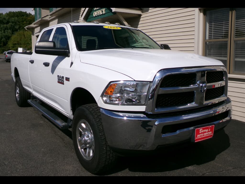2018 RAM 3500 Tradesman Crew Cab LB 4WD