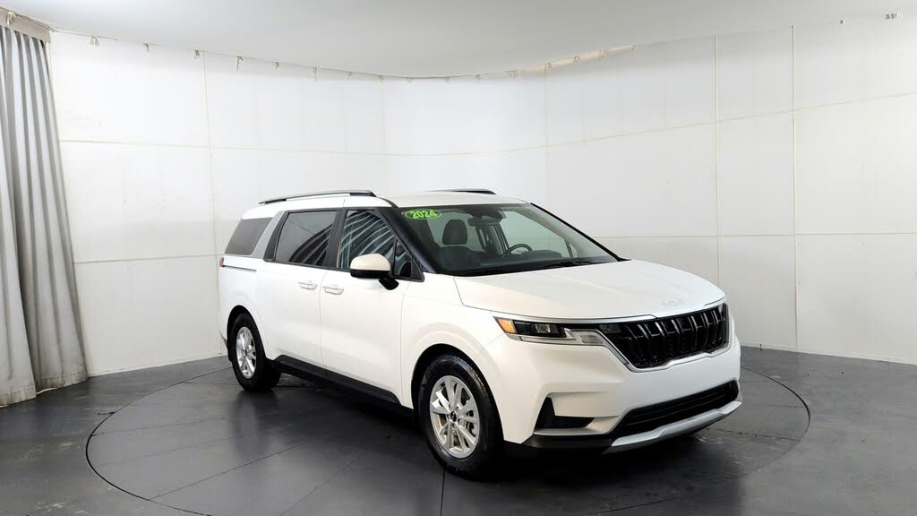 2024 Kia Carnival LX+ FWD