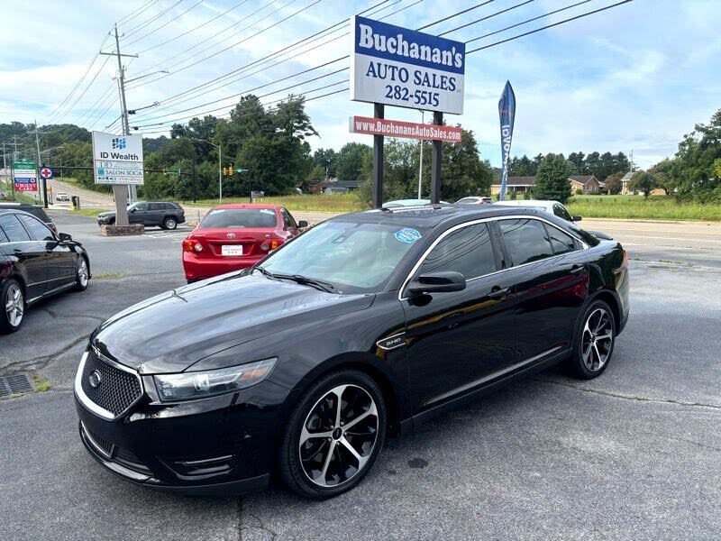 2016 Ford Taurus SHO AWD