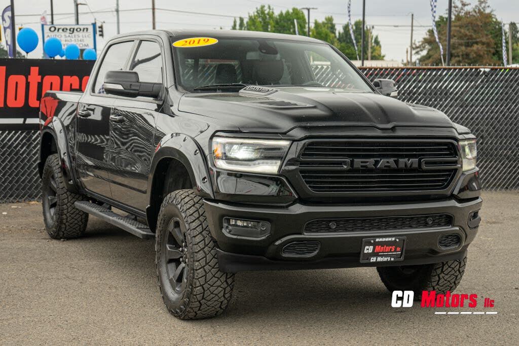 2019 RAM 1500 Rebel Crew Cab 4WD
