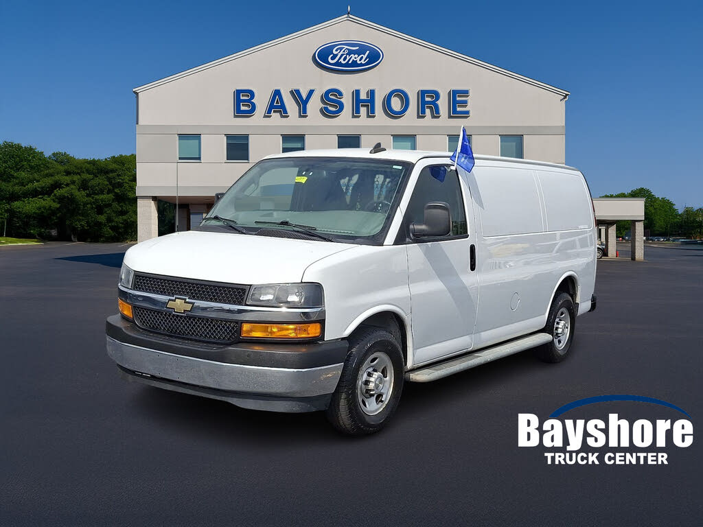 2020 Chevrolet Express Cargo 2500 RWD
