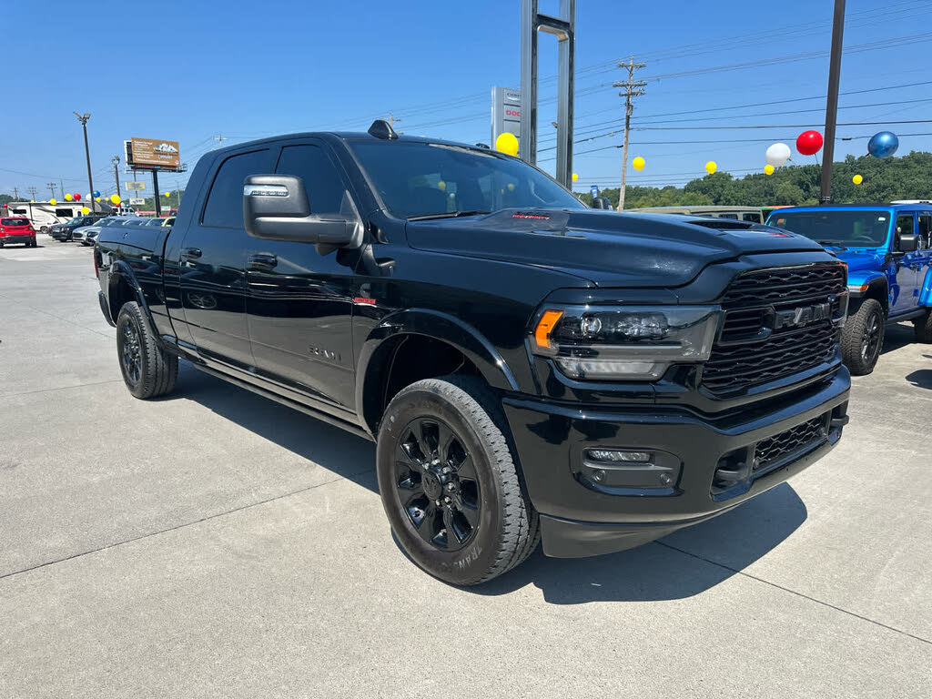 2024 RAM 3500 Limited Mega Cab 4WD