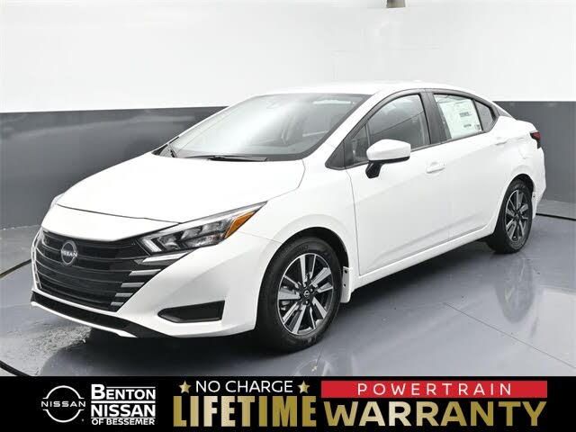 2025 Nissan Versa SV FWD