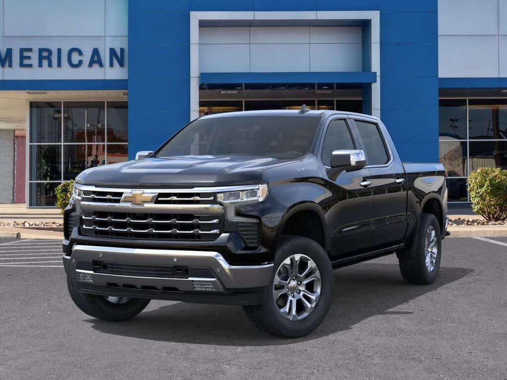 2026 Chevrolet Silverado 1500 LTZ Crew Cab 4WD