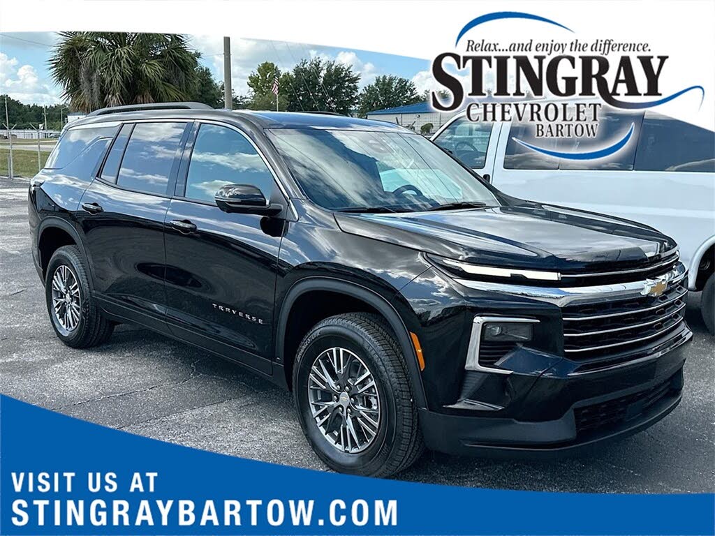 2026 Chevrolet Traverse LT FWD