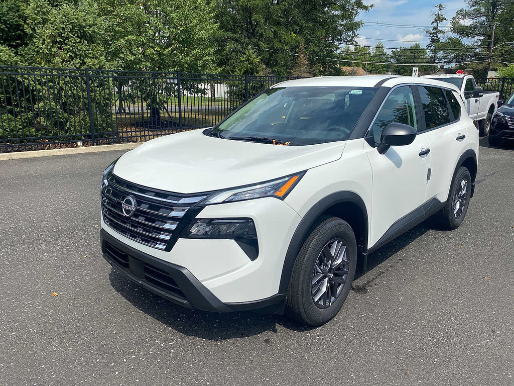 2026 Nissan Rogue S AWD