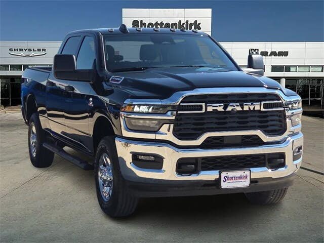 2026 RAM 2500 Tradesman Crew Cab 4WD