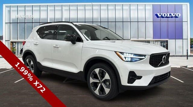 2026 Volvo XC40 B5 Plus AWD