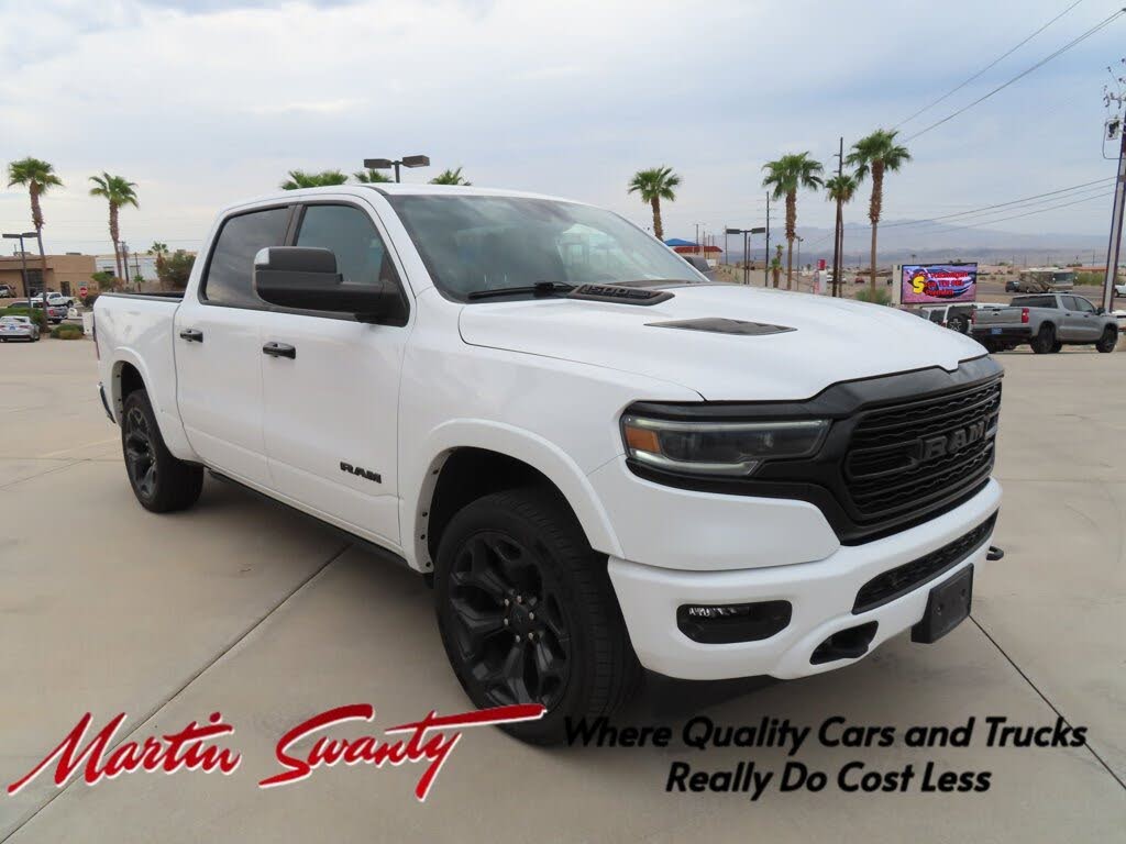 2023 RAM 1500 Limited Crew Cab 4WD