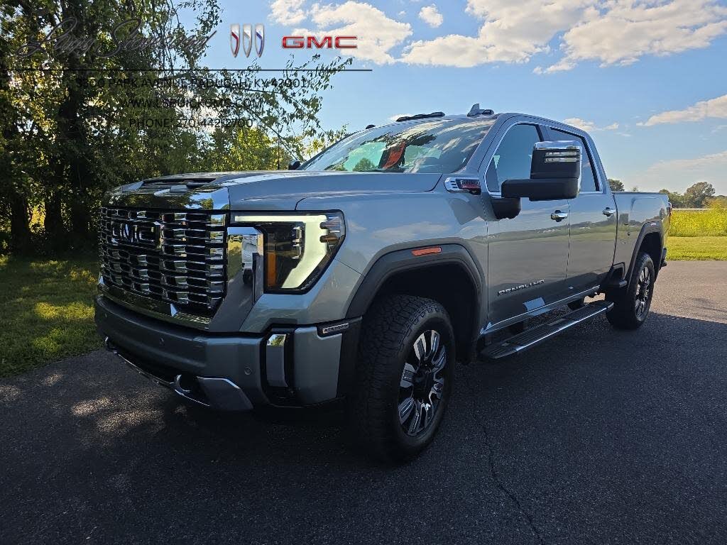 2024 GMC Sierra 2500HD Denali Crew Cab 4WD