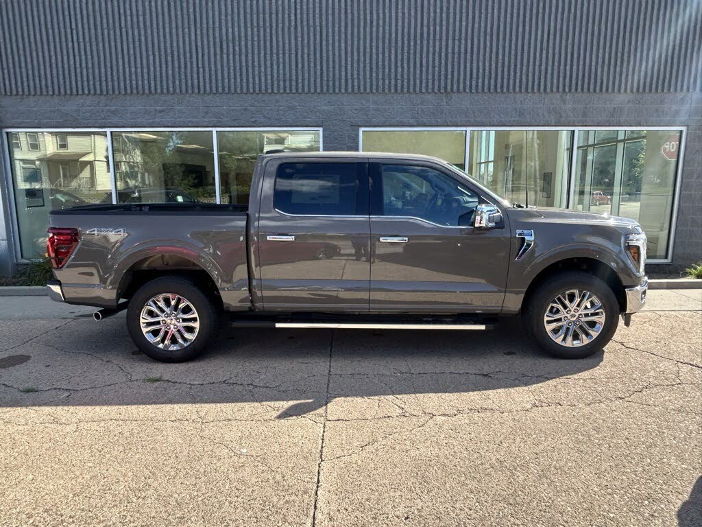 2025 Ford F-150 Lariat SuperCrew 4WD