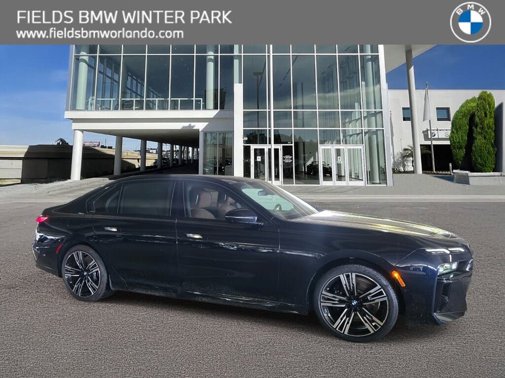 2025 BMW 7 Series 750e xDrive