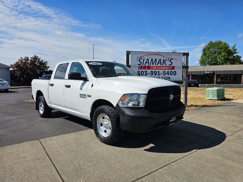 2016 RAM 1500 Tradesman Crew Cab 4WD