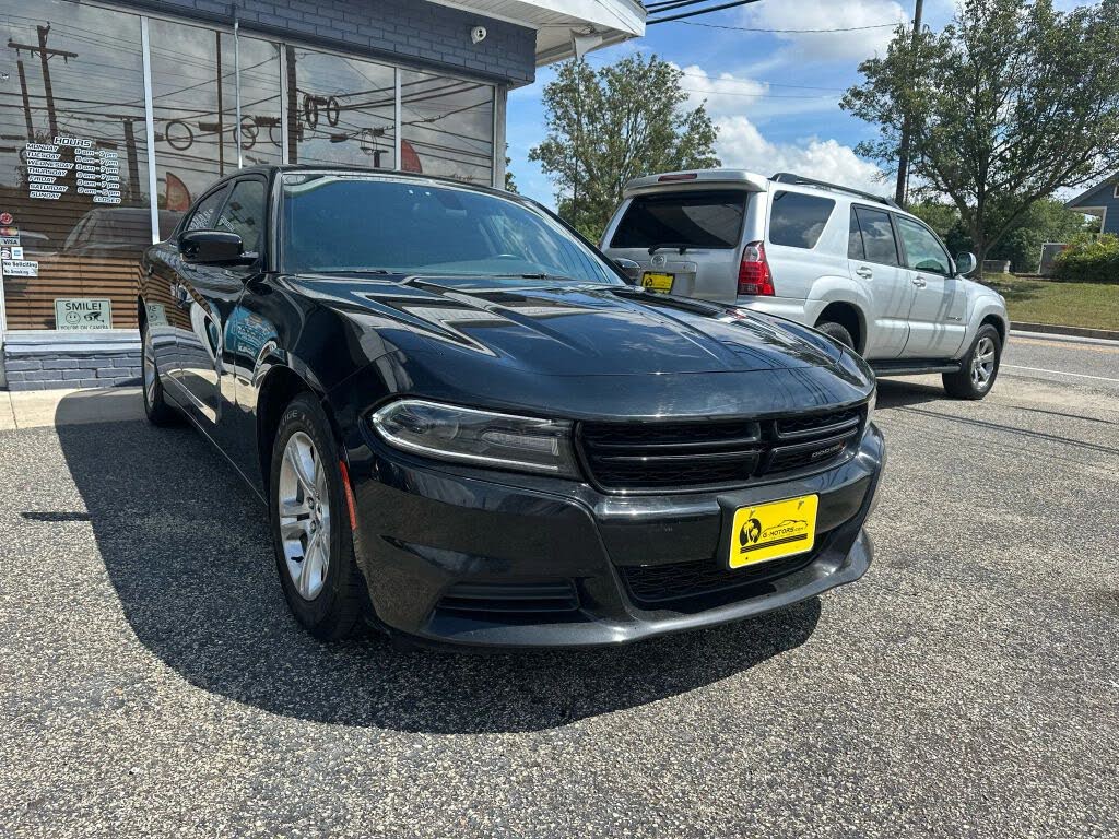 2019 Dodge Charger SXT RWD