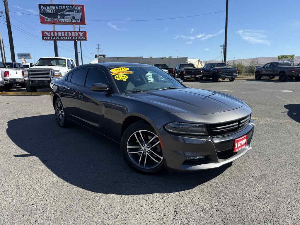 2019 Dodge Charger SXT AWD