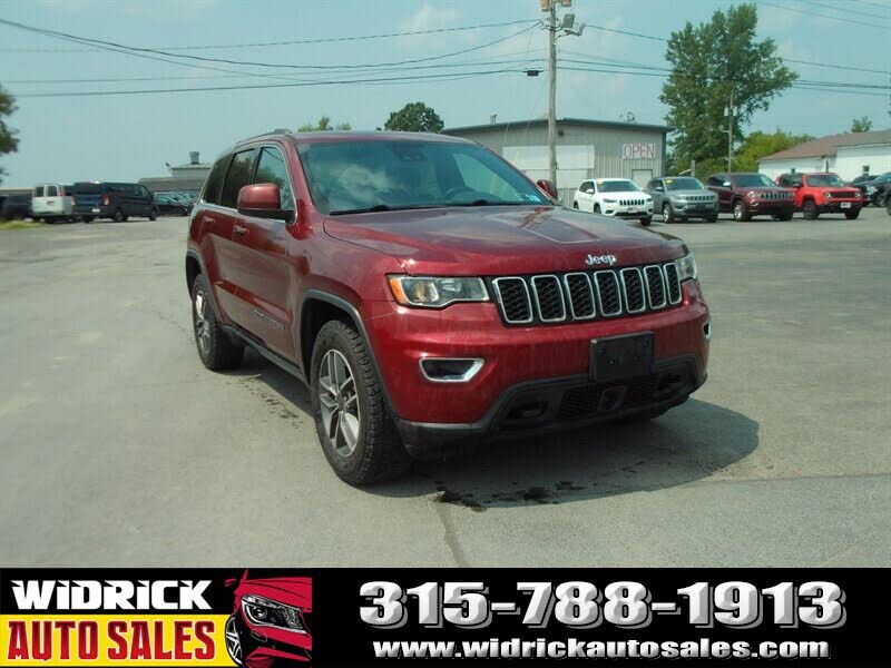 2020 Jeep Grand Cherokee Laredo 4WD