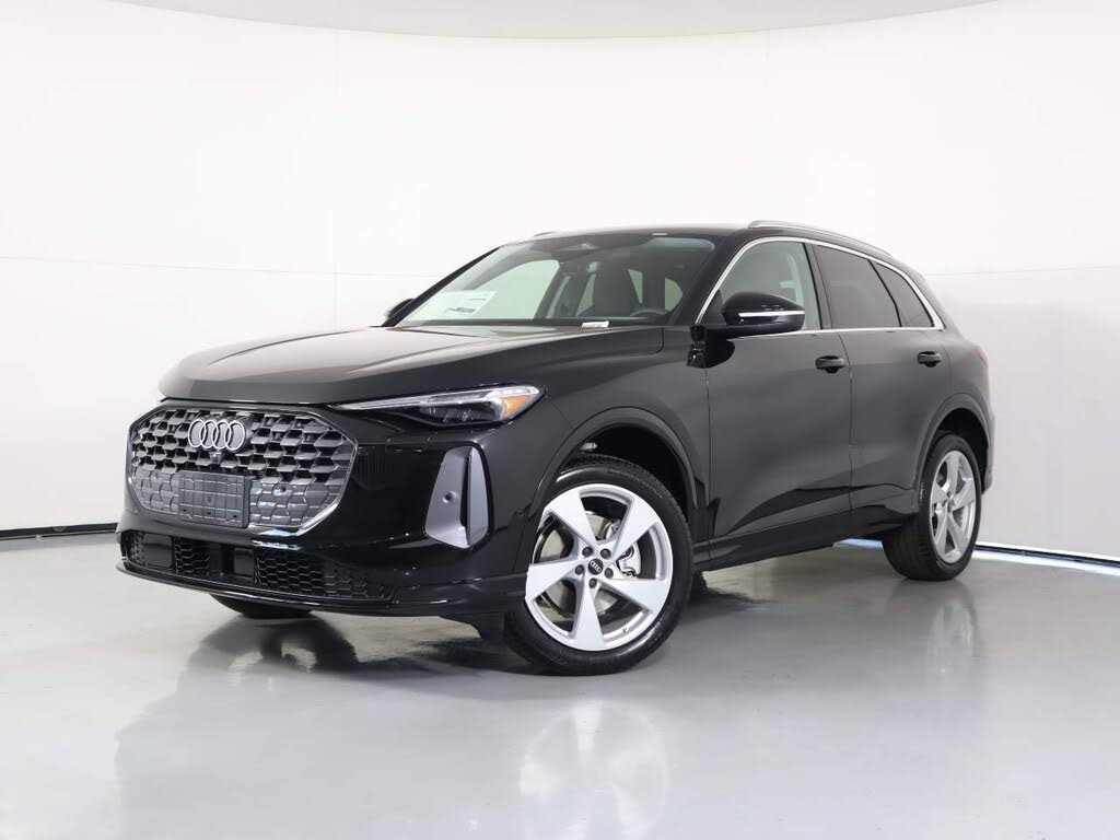 2025 Audi Q5 quattro Premium Plus 40 TFSI