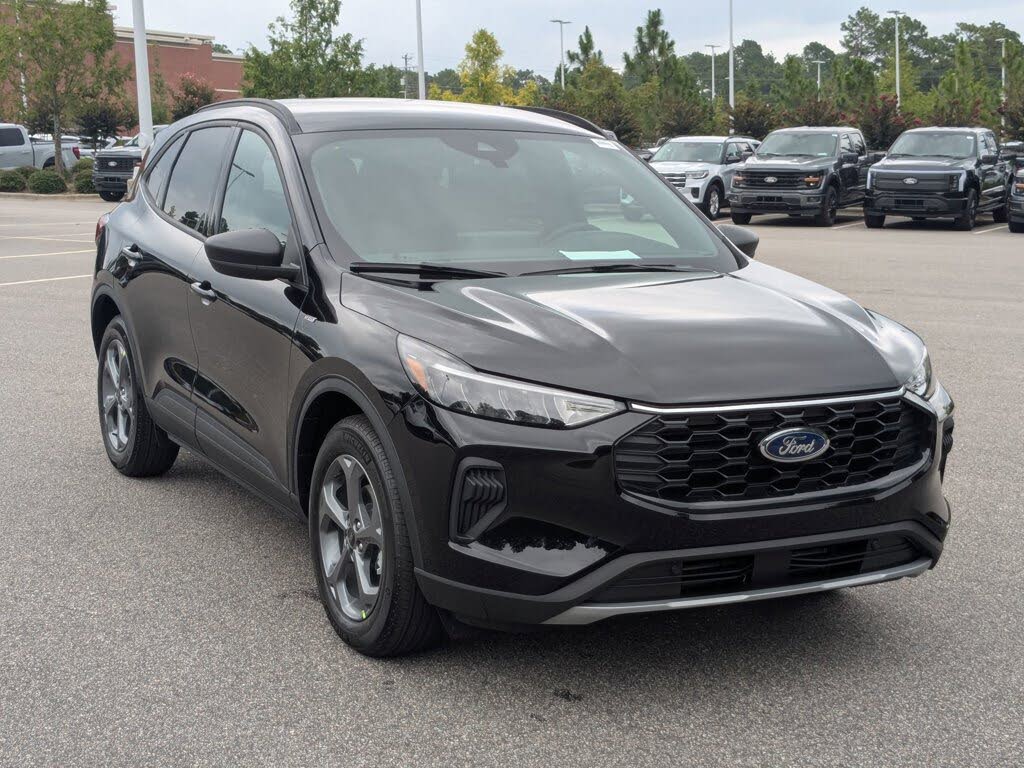 2025 Ford Escape ST-Line FWD