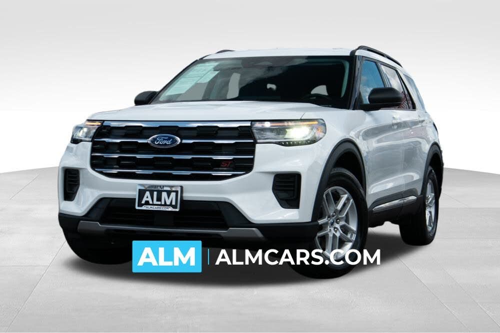 2025 Ford Explorer Active AWD