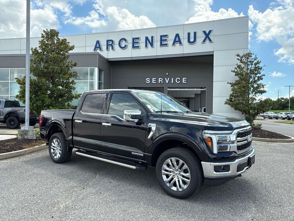 2025 Ford F-150 Lariat SuperCrew 4WD