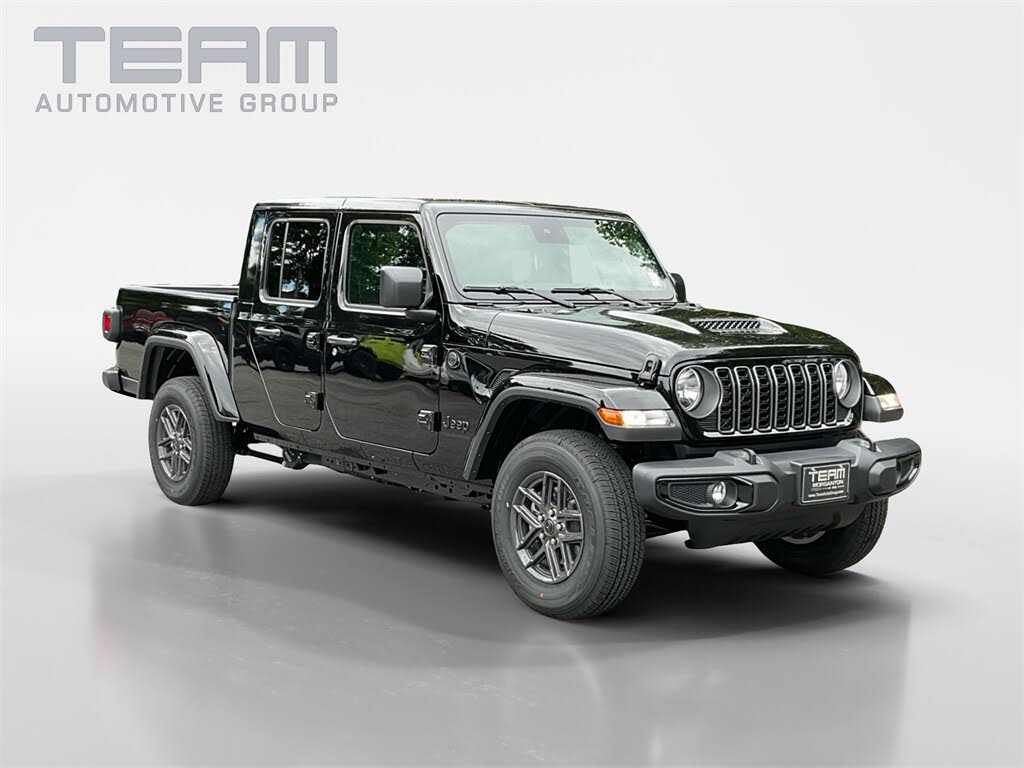 2025 Jeep Gladiator Sport S Crew Cab 4WD