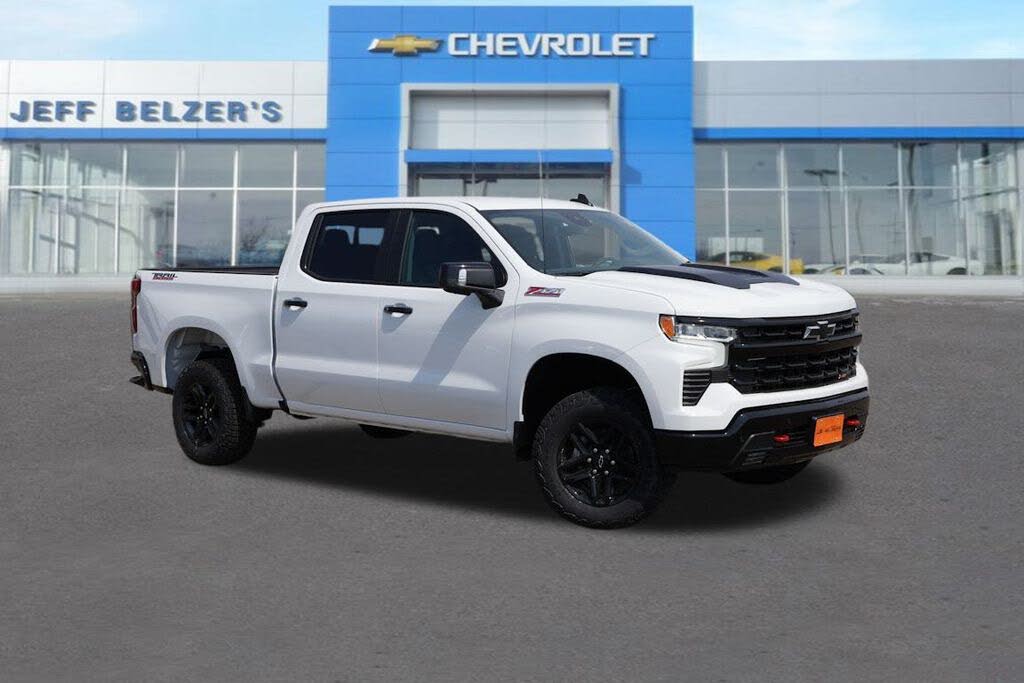 2026 Chevrolet Silverado 1500 LT Trail Boss Crew Cab 4WD