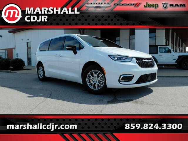 2026 Chrysler Pacifica Select FWD