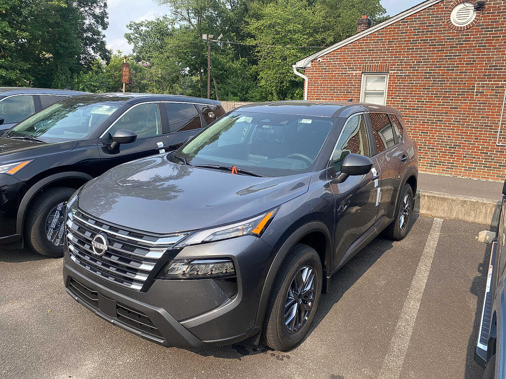 2026 Nissan Rogue S AWD