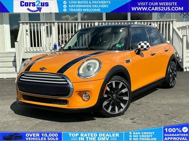 2015 MINI Cooper 4-Door Hatchback FWD