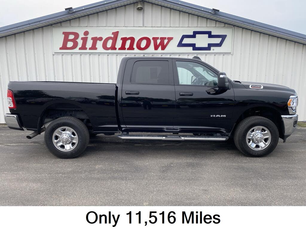 2024 RAM 2500 Big Horn Crew Cab 4WD
