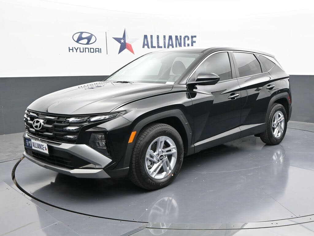 2025 Hyundai Tucson SE FWD