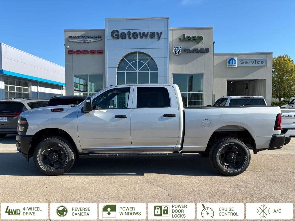 2026 RAM 3500 Tradesman Crew Cab 4WD