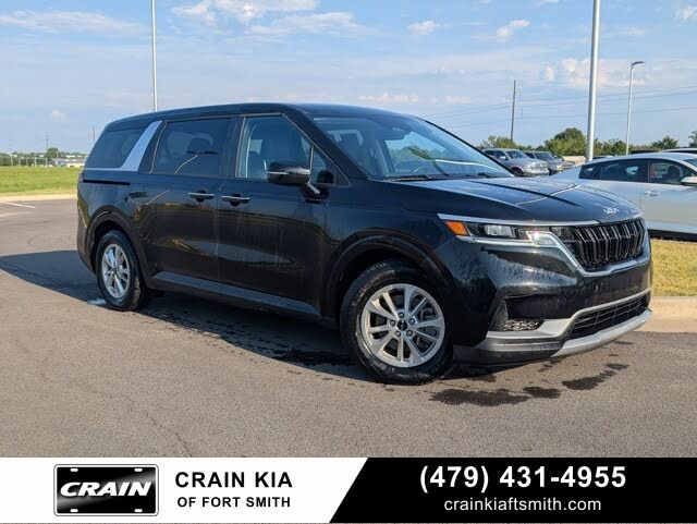 2024 Kia Carnival LX FWD