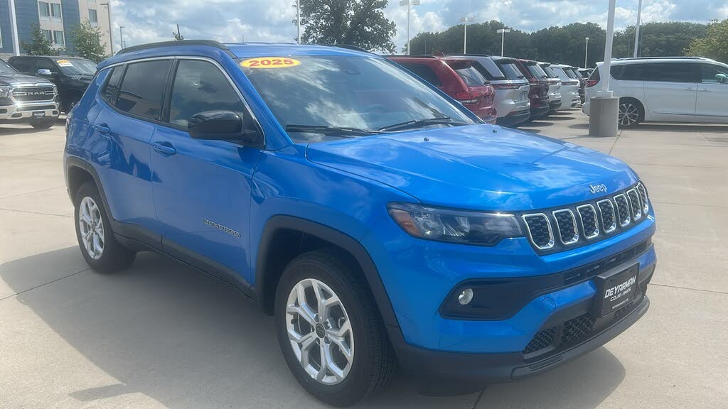 2025 Jeep Compass Latitude 4WD