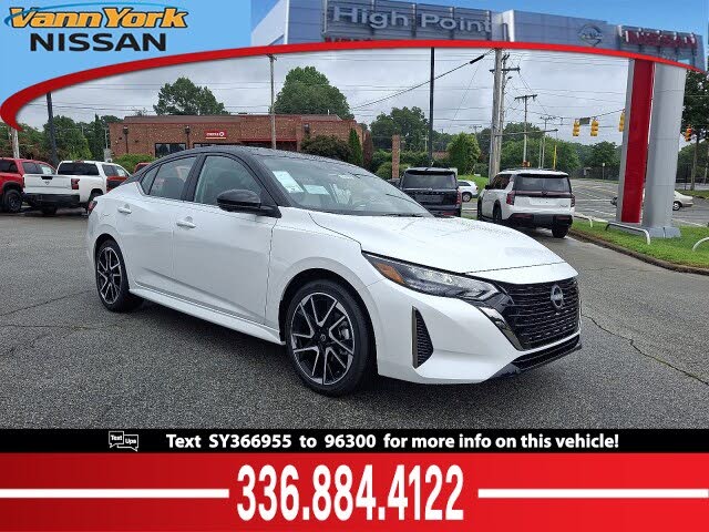 2025 Nissan Sentra SR FWD