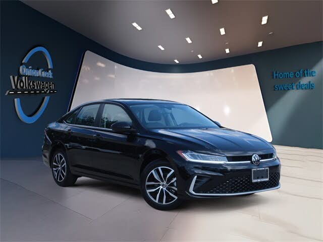 2025 Volkswagen Jetta SE FWD