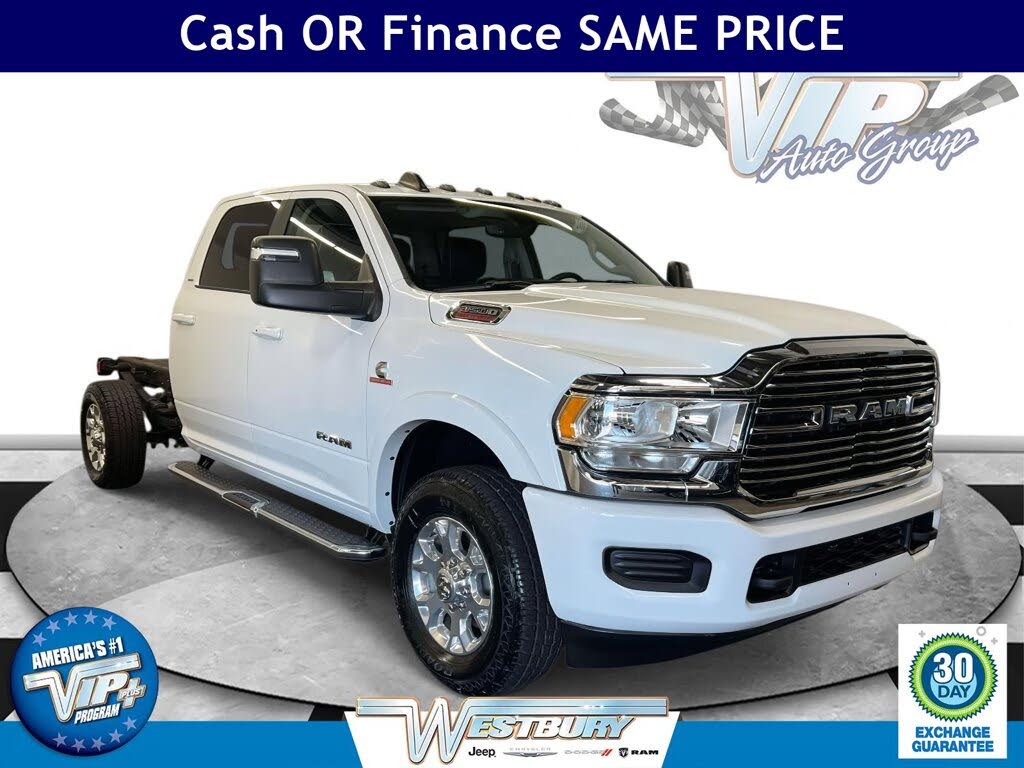 2024 RAM 3500 Chassis SLT Crew Cab LB 4WD