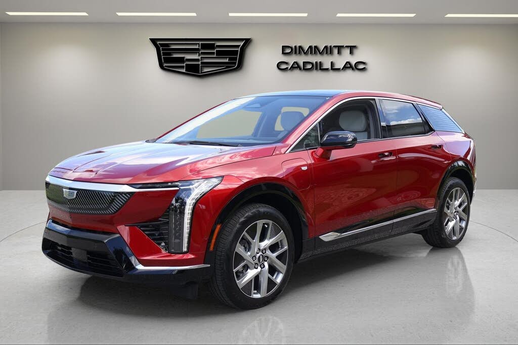 2025 Cadillac OPTIQ Luxury 1 AWD