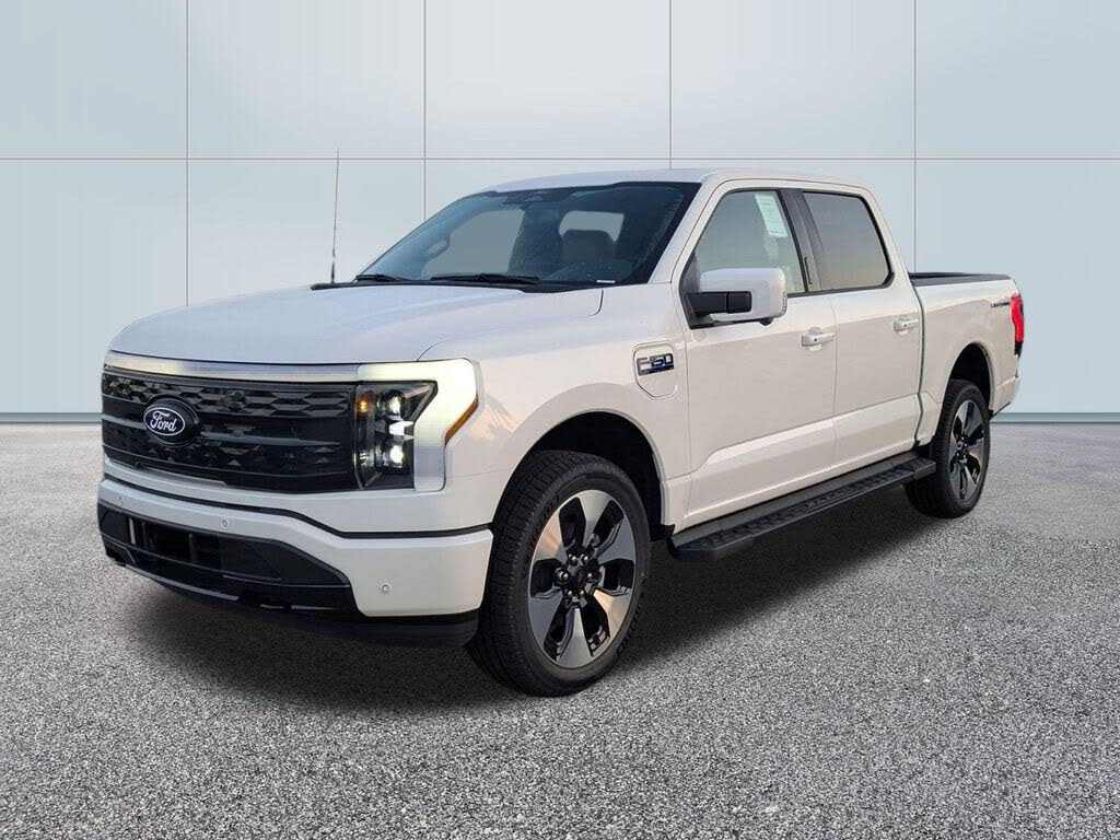 2025 Ford F-150 Lightning Platinum SuperCrew AWD
