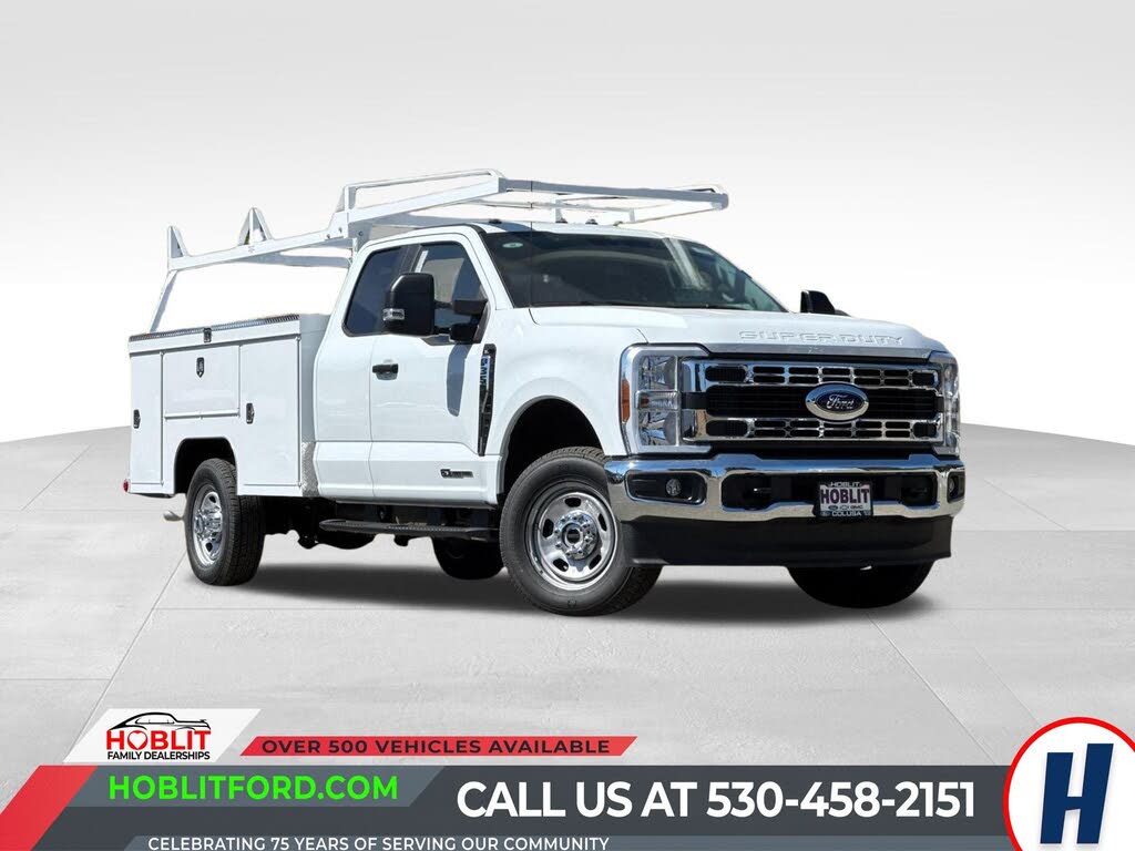 2025 Ford F-350 Super Duty Chassis XL SuperCab 4WD