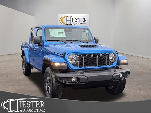 2025 Jeep Gladiator Sport S Crew Cab 4WD