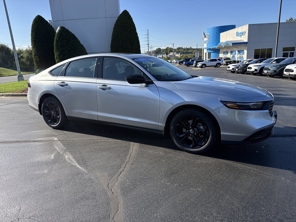 2025 Honda Accord SE FWD