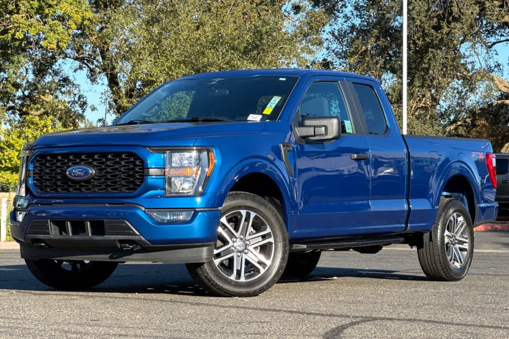 2023 Ford F-150 XL SuperCab 4WD