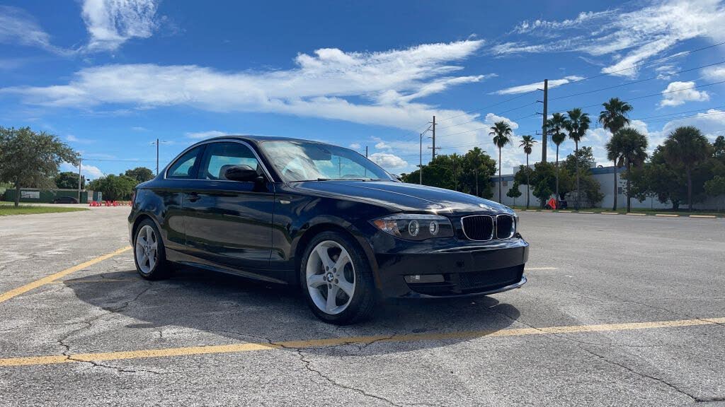 2009 BMW 1 Series 128i Coupe RWD