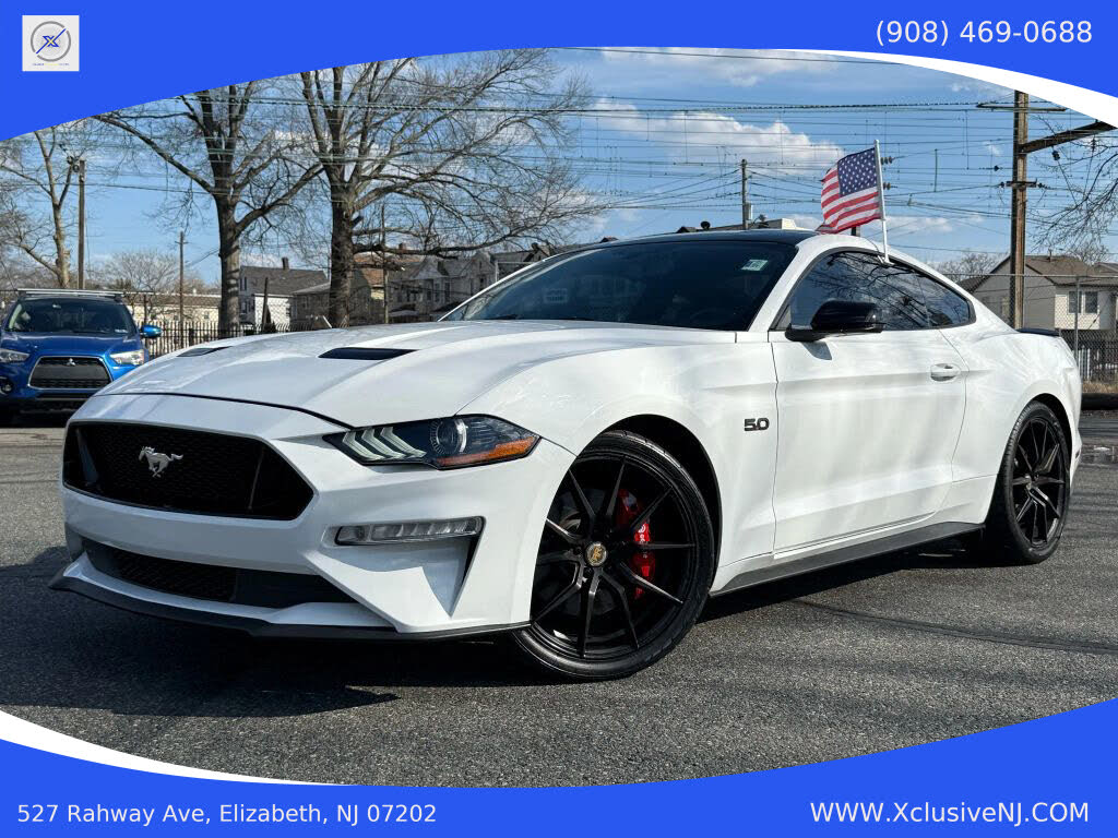 2018 Ford Mustang GT Premium Coupe RWD