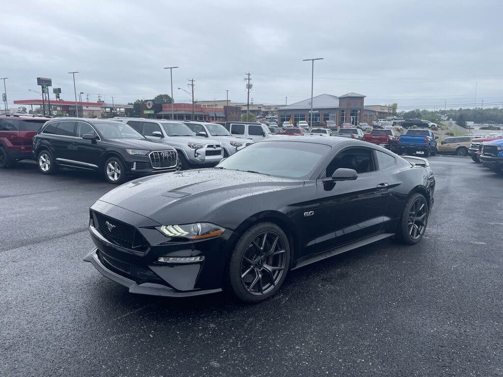 2020 Ford Mustang GT Premium Coupe RWD
