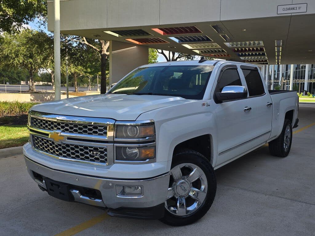 2015 Chevrolet Silverado 1500 LTZ Crew Cab 4WD