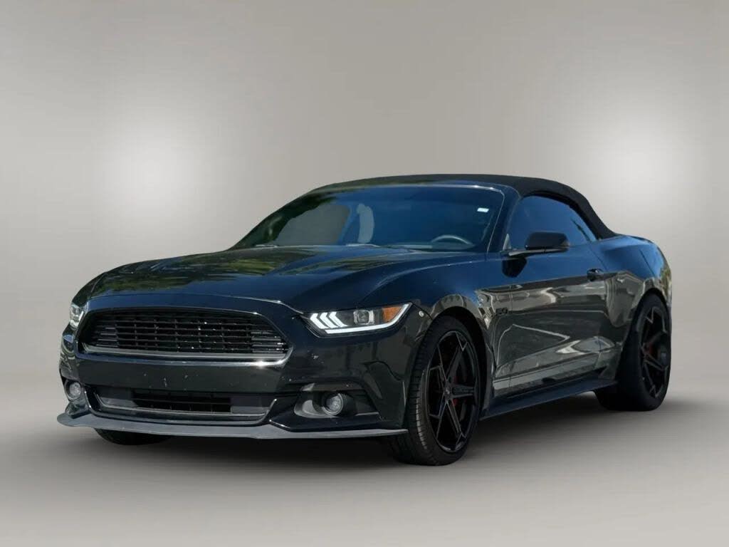 2017 Ford Mustang GT Premium Convertible RWD