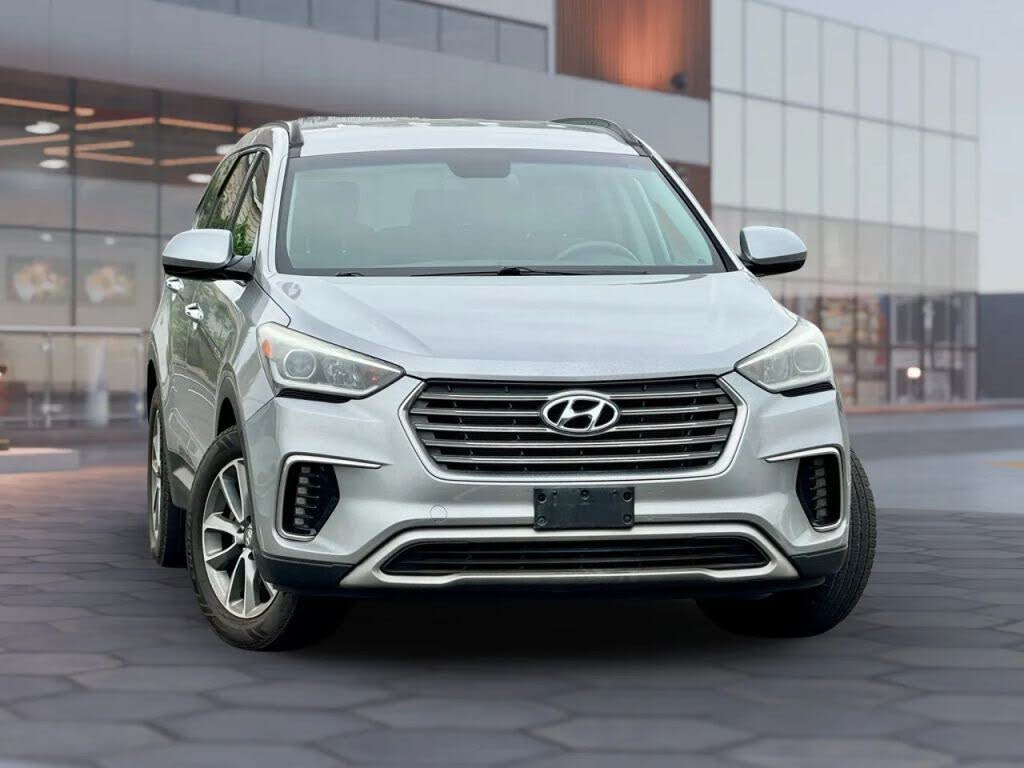 2017 Hyundai Santa Fe SE AWD